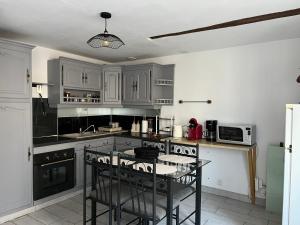 Maisons de vacances Petit gite Montbazon : photos des chambres