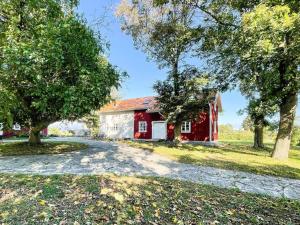 4 star holiday home in MÖRBYLÅNGA