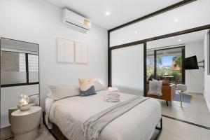 Coogee Beachside Hideaway #3 - Private 1BR, Pet Friendly Retreat