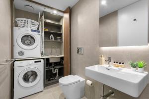 Coogee Beach Escape #4 - Quiet, Modern 1BR Perfect for Pets