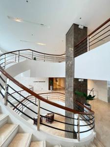 2BR Solana Suite near MOA PICC NAIA