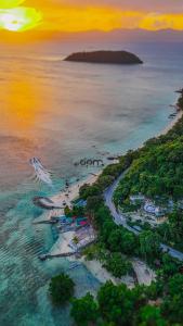 Lonos Circle Ocean View Room