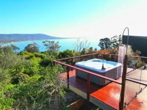 Spa Bay views on Acreage Family Home Orchard - Safety Beach