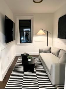 Modern Luxury Apartment in City