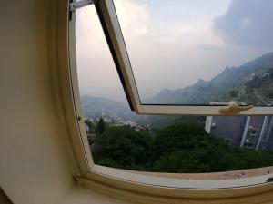 فندق إيوان جارة القمر للخدمات الفندقية