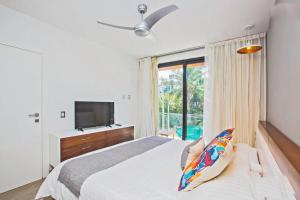 Fantastico departamento junto 5th Avenida 203