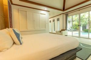 15 Minuets Walk 2 BangTao Beach Fully Loaded v134