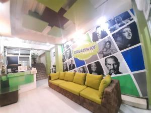 Dreamway House Bed & Breakfast