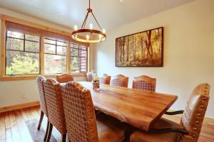 39C Creek Townhomes West Townhouse