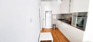 High White Apartments