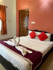 Aishwarya Residency and cafeteria - Kambam