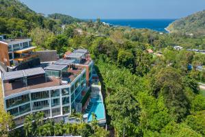 Sea View 3BR Duplex in The Sapphire Bay 88 Residence near Patong and Paradise Beach