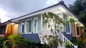 Sroysuwan Pool villa - Ban Thong Ching