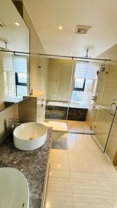 executive catchy apartment with scenic views and heated swimming pool