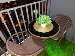 The GoodVibes Condotel Red Residences Makati