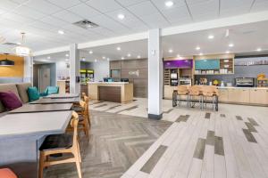 home2 suites lexington keeneland airport ky
