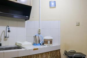 Best Deal 2BR at Buah Batu Park Apartment By Travelio
