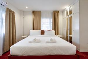 AIRI Home, 3BR in old town Chiangmai near Thapae walking street by Beginning with