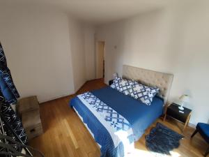 Appartements 2 pieces totalement renove au coeur de Bourges : photos des chambres
