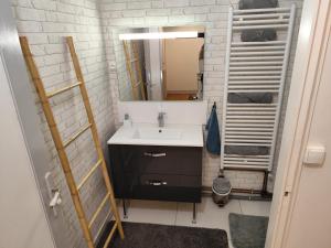 Appartements 2 pieces totalement renove au coeur de Bourges : photos des chambres