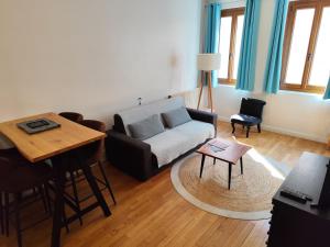 Appartements 2 pieces totalement renove au coeur de Bourges : photos des chambres