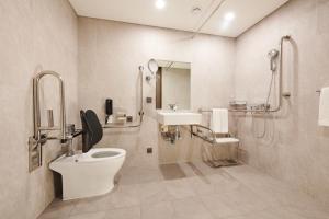 Phòng Phù Hợp Cho Người Khuyết Tật (Handicap Room)