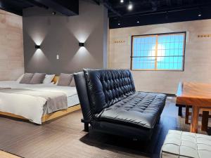 IKEBUKURO TOKIWA 10 BUILDING 6min walk from Ikebukuro Station Direct access to the airport