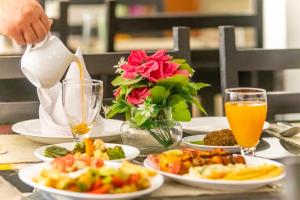 Hotel Bobs N Barley Luxury Room Best Hotel in McLeod Ganj