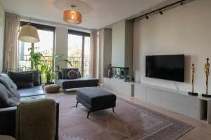 Trendy crib in city centre Rotterdam - Rhoon