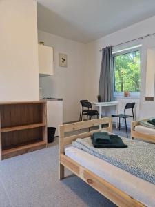 CARDA HAUS "Zimmer für entspannte Gäste - Einfach & Komfortabel"