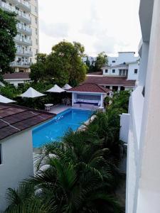 Pontoon Residences & Suites