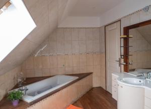 Maisons de vacances Maison OPTIKU CORMEILLES : photos des chambres