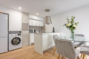 Modern 2-Bed Apartment Near Bernabéu