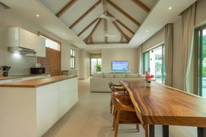 Completed 09-10-2024 Beautiful 4BR V139