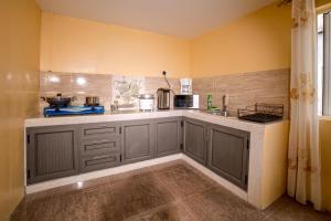 Sunset Bliss Pereybere 3