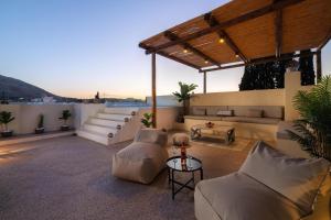 Antheia Traditional House