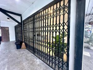 The White Den Chatuchak