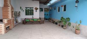 Casa em Unamar com piscina privativa