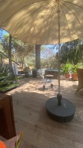 Villa Cardui. Casa de diseño con magníficas vistas