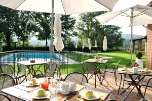 Villa Illuminata by MMega