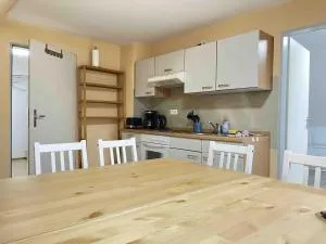 SAD212 - Großzügige Monteurwohnung - 施万多夫