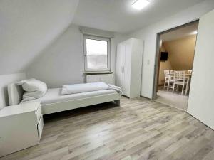 SAD212 - Großzügige Monteurwohnung