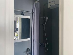 Appartements Appartement a Courbevoie : photos des chambres