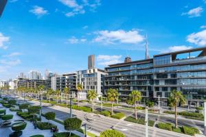 Three-Bedroom Deluxe Apartment room in FAM Living - City Walk