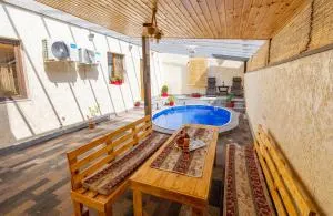 OUR House - Metsamor