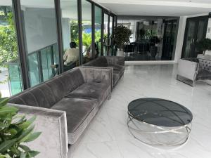 The juwel by amon Phra tamnak