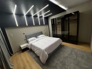 Hidden Gem at Madinaty & 5GWifi with Stunning Patio VIEW - Kafr Mas‘ūd