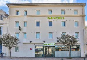 Hotels B&B HOTEL Les Sables-d'Olonne Centre Gare : photos des chambres