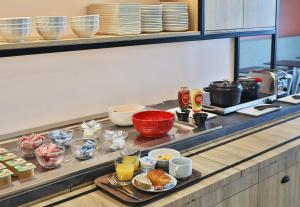 Hotels B&B HOTEL Les Sables-d'Olonne Centre Gare : photos des chambres