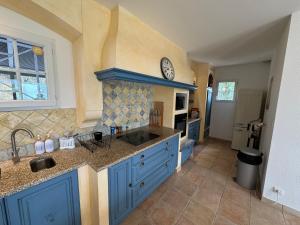 Villas Villa Les amandiers avec piscine : photos des chambres